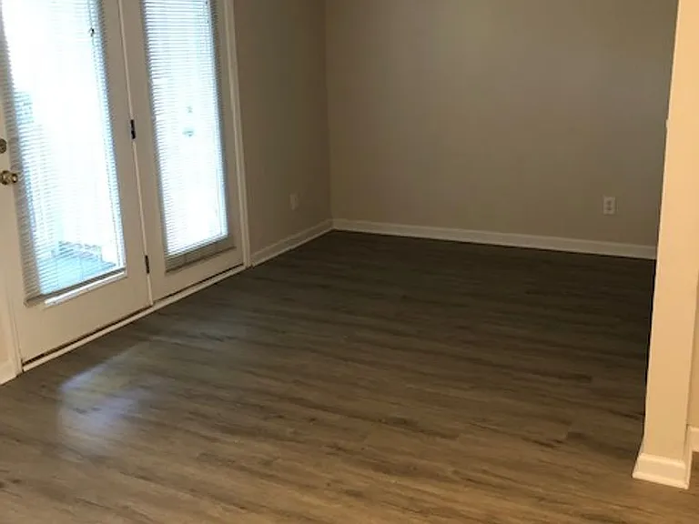 719B Melba Ct — Photo 3