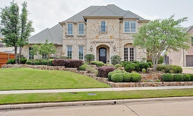 1st image of 5151 Lorraine Dr