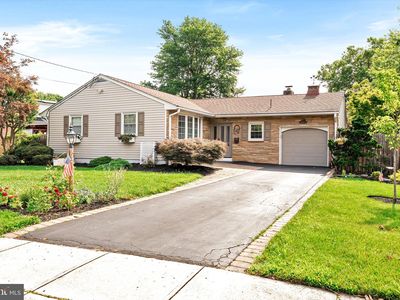 242 Fieldboro Dr, Lawrence Township, NJ, 08648