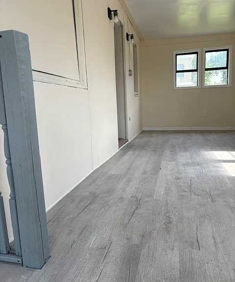 114 E Walnut Ave — Photo 1