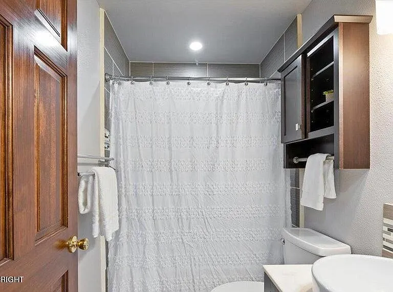20933 River Park Dr — Photo 12