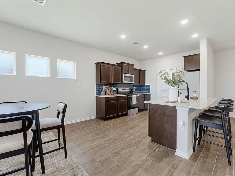 3002 Gryffindor Ln — Photo 5
