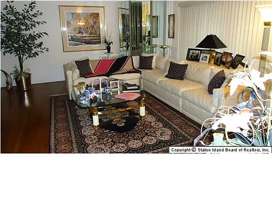 Sold by Joanne Costa Realty | media 4