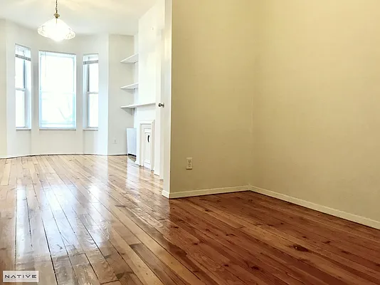 Rented by Native Real Estate LLC | media 17