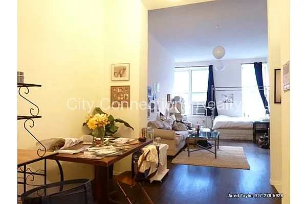 Rented by City Connections Realty | media 12