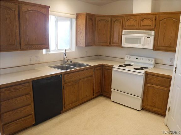 2nd image of 7330 E Silver Spur Dr
