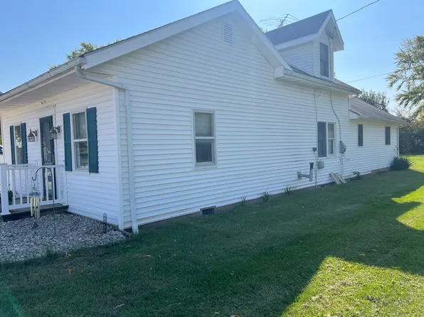 7010 Jefferson St, Brookville, IN 47012