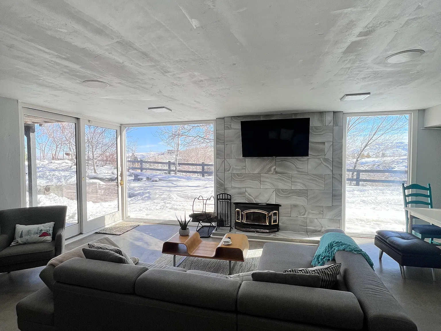 2 bed, 1700 sqft, $2,600 — Photo 1