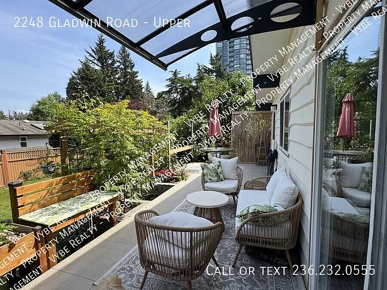 2248 Gladwin Rd #UPPER — Photo 22