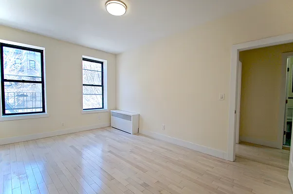 Rented by Compass | media 14