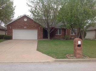 3639 W Oak Run St, Battlefield, MO 65619