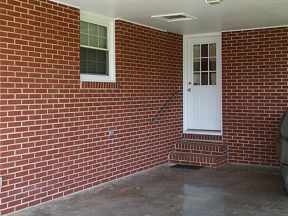 Carport entrance to Laundry Area