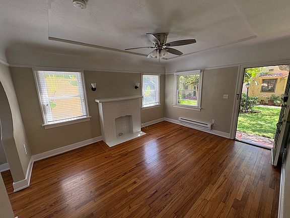 4th image of 2934.5 Juniper St #2934.5