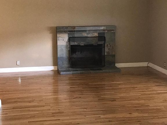 5th image of 430 Seville Pl