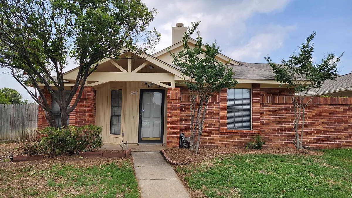 Building Photo - 520 Kirkland Dr