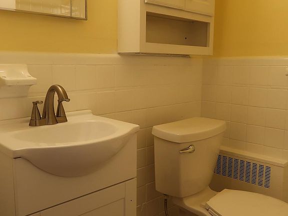 5th image of 863 Windermere Ave #A