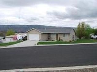 212 Larkspur Ln, Lewiston, ID 83501