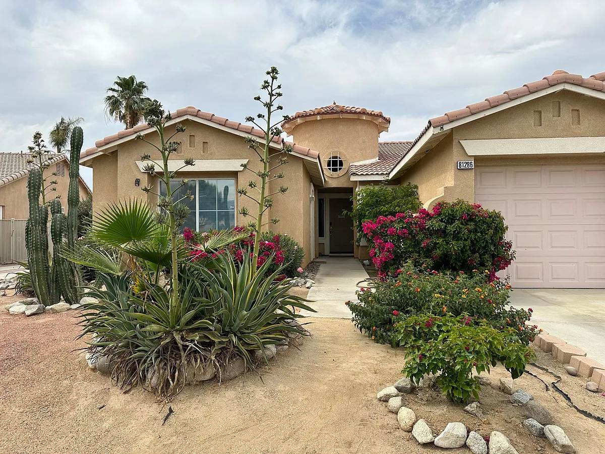 Building Photo - 81286 Avenida Blanca