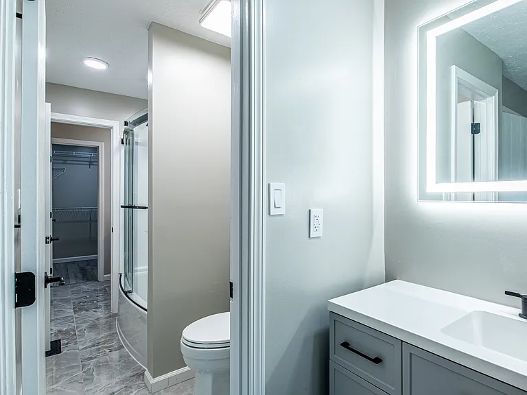 111 Commons Dr — Photo 24