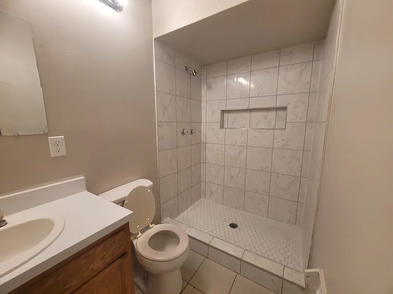 5136 Indian Lakes Ct — Photo 2