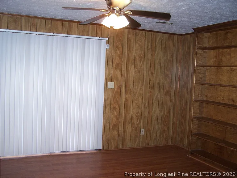 6813 Brush Creek Rd — Photo 4