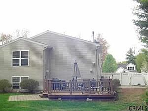 2nd image of 153 Goldfinch Ln