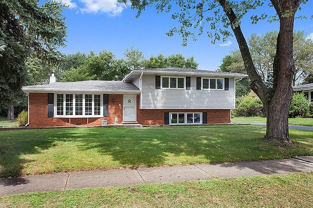 1st image of 606 E Bryn Mawr Ave