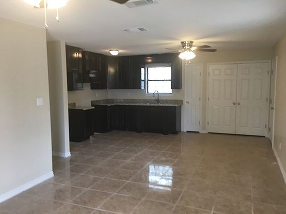 2nd image of 1475 Paseo De Encinal Dr