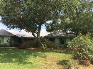 400 38th Sq SW, Vero Beach, FL 32968