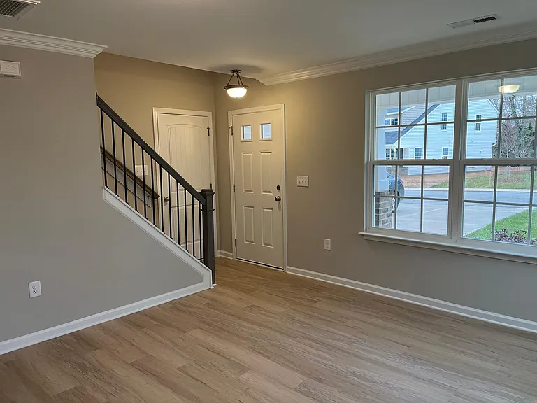 4032 Winding Vine Ln — Photo 35