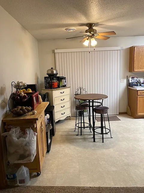 2 bed, $1,099 — Photo 4