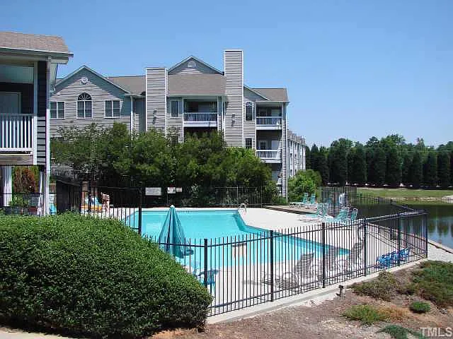 931 Springfork Drive - Bev Roberts Rentals and Property Management — Photo 2