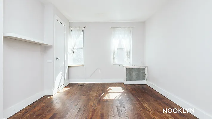 Rented by Nooklyn NYC LLC | media 1