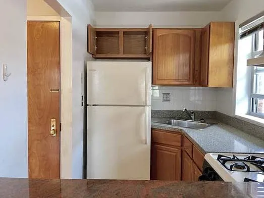 Rented by Axxess Realty Group | media 9