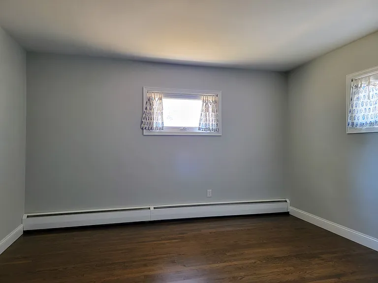 106 E End Ave — Photo 12