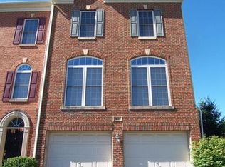 13577 Lavender Mist Ln, Centreville, VA 20120