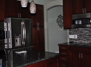 530 Cedar Lake Ct, Carmel, IN 46032