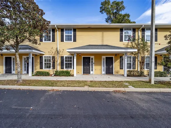 2933 SW 35th Pl APT 121, Gainesville, FL 32608