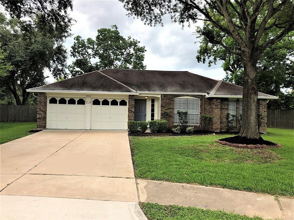 1st image of 2904 Thistledown Dr