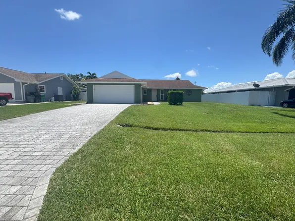 1450 SE Merion Court, Port St Lucie, FL 34952
