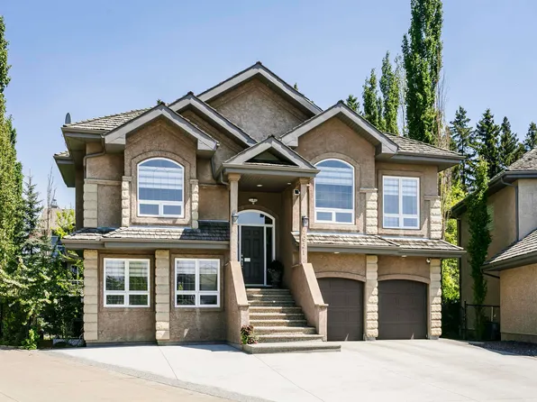 1631 Hector Rd NW, Edmonton, AB T6R 3G9