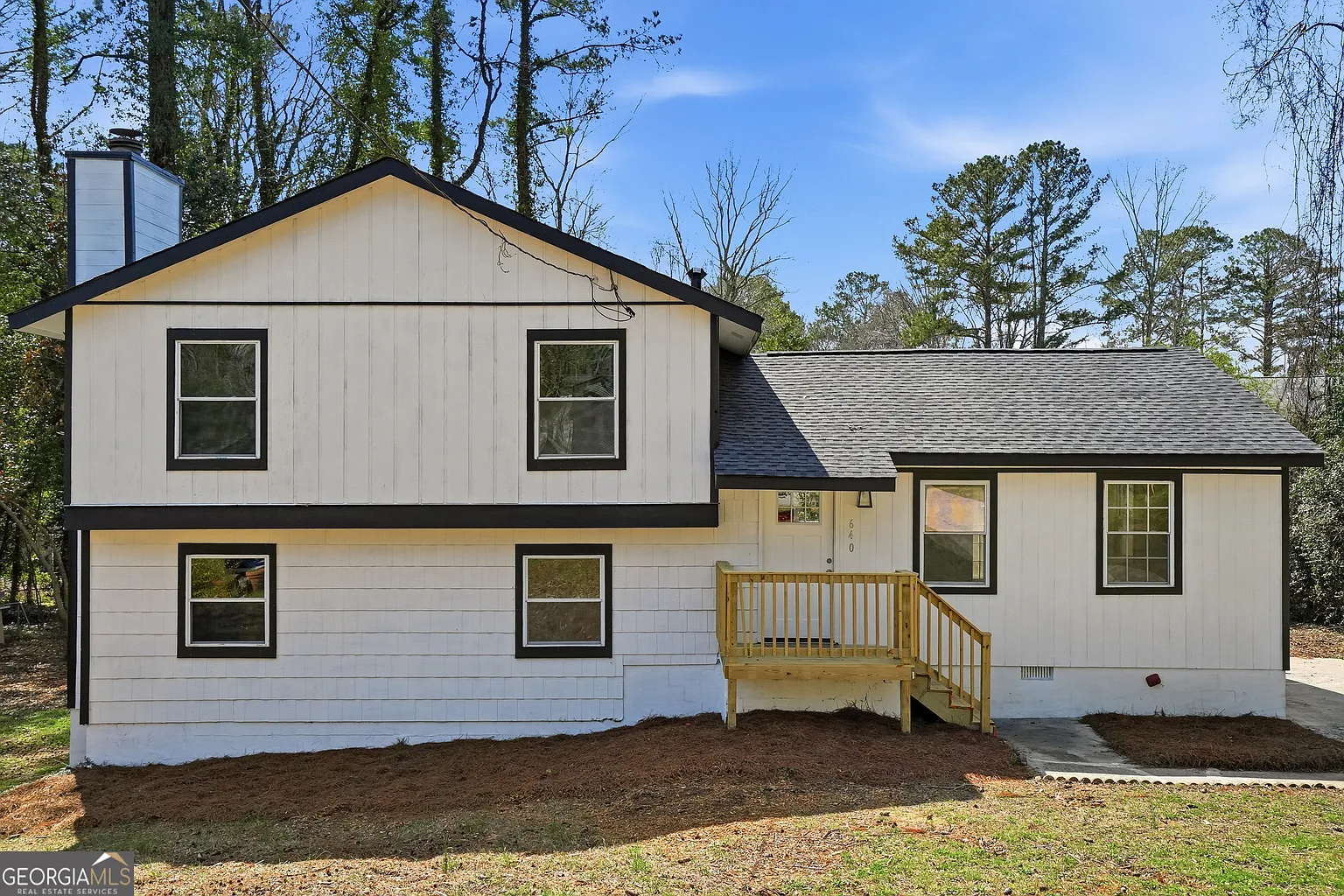 640 Bramble Ct photo 1