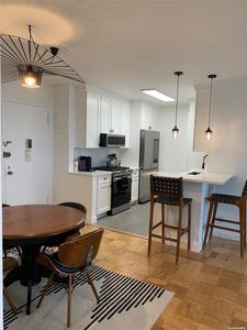 270-10 Grand Central #10C, Floral Park, NY, 11005