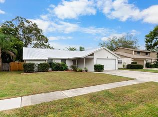 15707 Pony Pl, Tampa, FL 33624