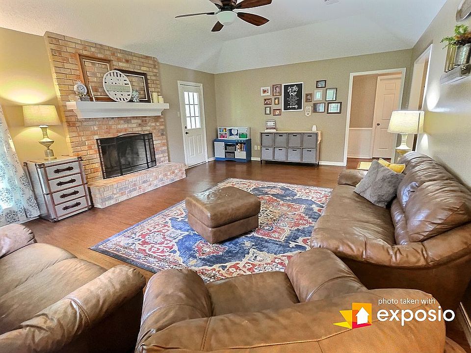 1st image of 4707 Kenbrook Dr