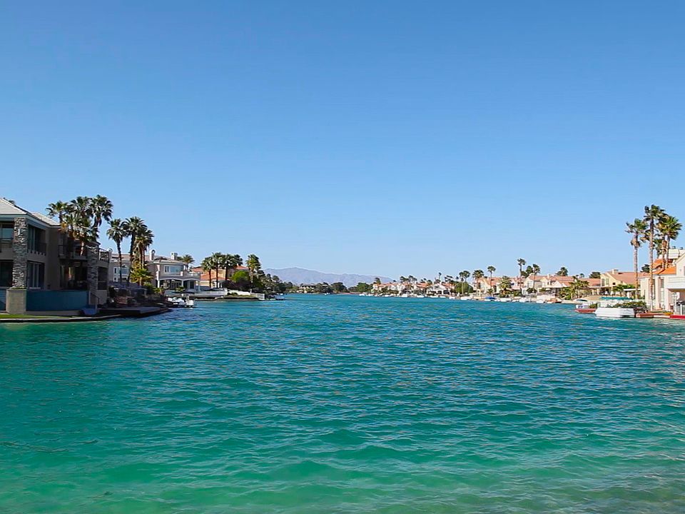 1st image of 8668 Caribbean Court
