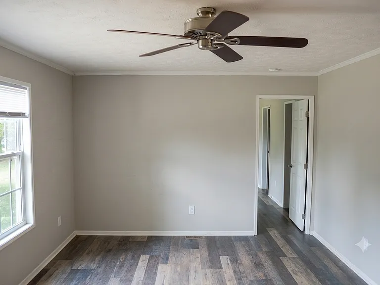 735 Russet Run — Photo 25