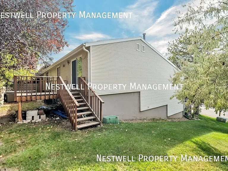 7857 S Honeywood Cove Dr — Photo 15
