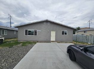 305 E P St #1, Yakima, WA 98901