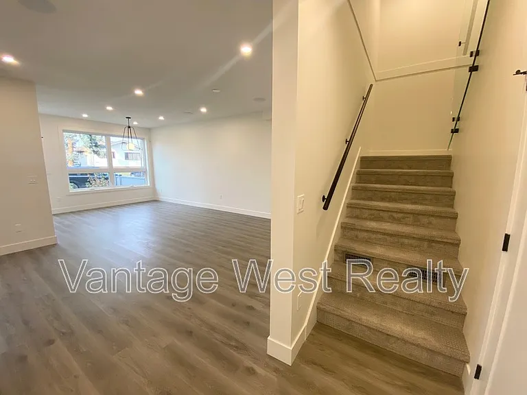 867 Morrison Ave #1 — Photo 16